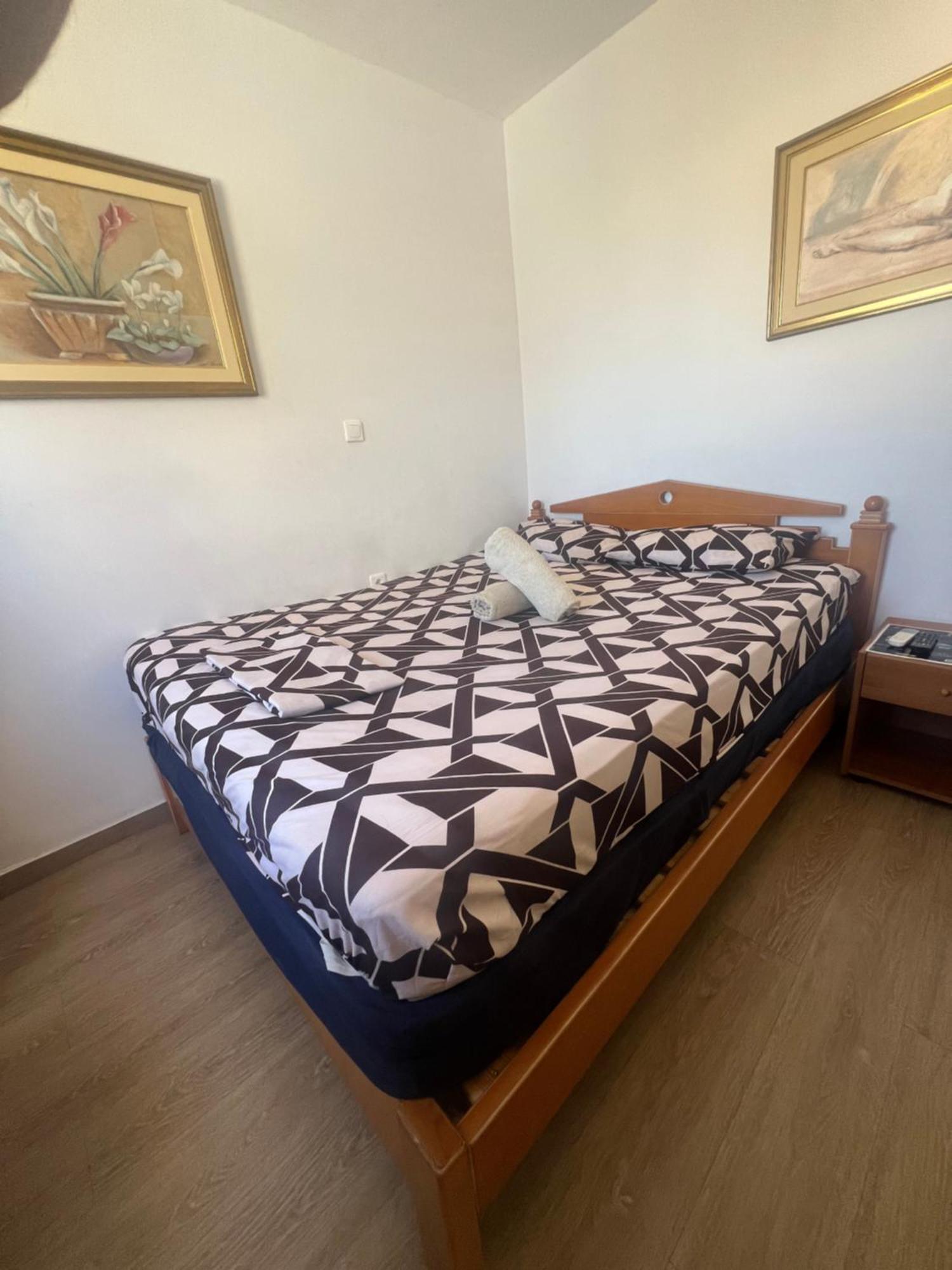 Проживание в семье Private With A Beautiful Veranda